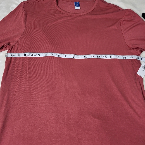 Old Navy Luxe Long Sleeve Top in Dusty Rose. Size Large Petite - Picture 6 of 10